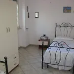 Villino Baia Dei Diavoli Дом отдыха Аллисте