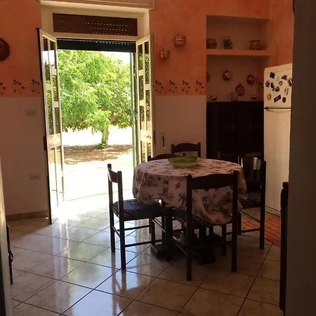 Villino Baia Dei Diavoli Hébergement de vacances *